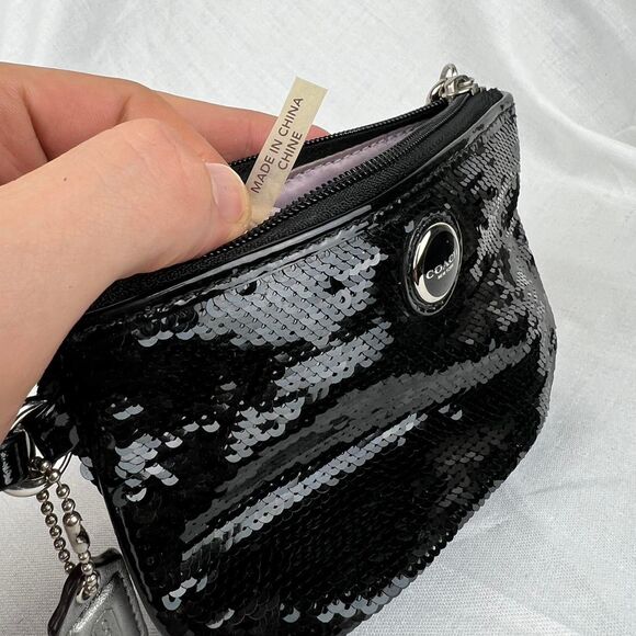 Cute Black sequin Coach Wristlet Mini Purse With Silver Hardware - Picture 6 of 6